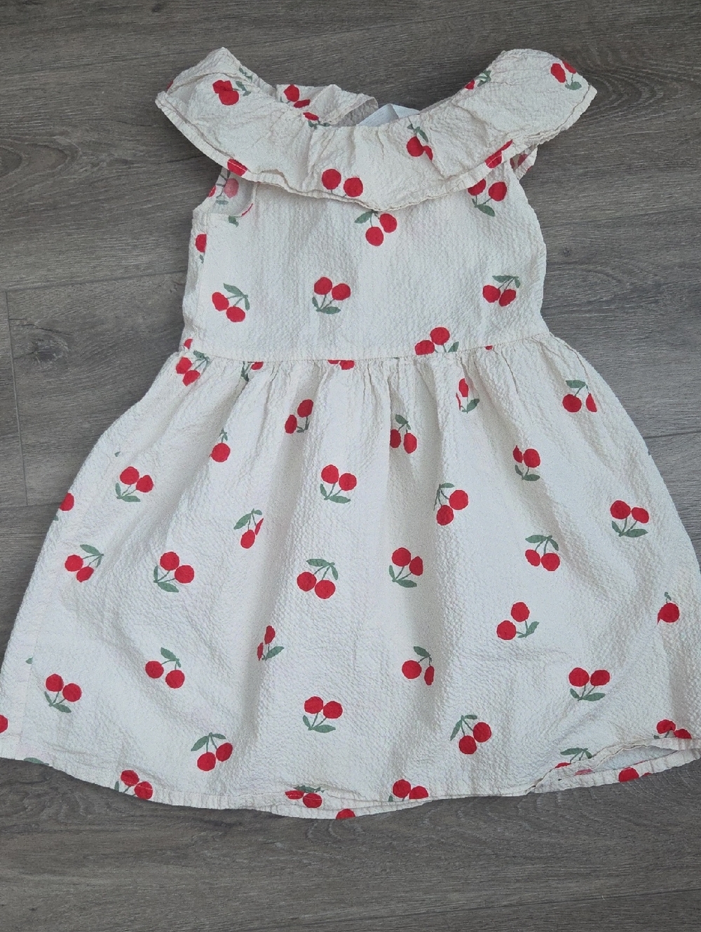H&M Off White Seersucker Dress with Red Cherry Print and Ruffle Neck Size 7